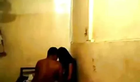 Момиче новини котва Milf Red Fire Pink порнобремени