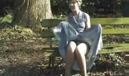 Източноазиатски масаж красив секс йони