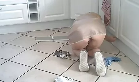 Големи цици Курва магаре безплатни секс прецака в банда