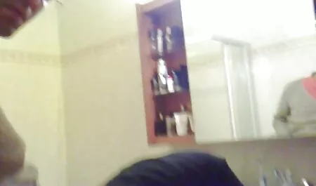 Блондинка Кристи Мак порно секс онлайн безплатно