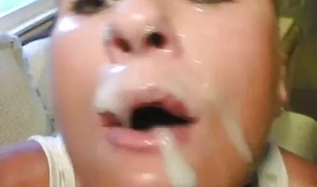 Секси момичета nejno porno се състезават в конкурс, червен мигащ